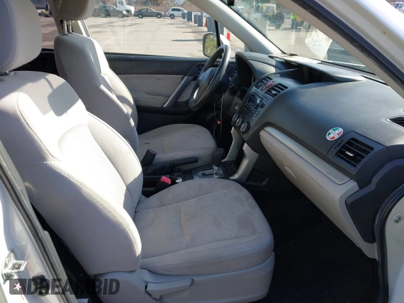 2014 Subaru Forester Premium z VIN JF2SJAEC1EH449132, wystawiony jako IAAI lot #41799339 z przebiegiem 140 591 mil mil oraz . Historia ofert i sprzedaży dostępna na DreamBid. Obrazek 5.
