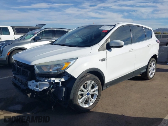 2017 Ford Escape SE z VIN 1FMCU0GD4HUC98899, wystawiony jako IAAI lot #41633762 z przebiegiem 72 245 mil mil oraz . Historia ofert i sprzedaży dostępna na DreamBid. Obrazek 18.