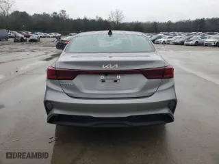 2022 Kia Forte LXS with VIN 3KPF24AD4NE481902, listed as a Copart auction lot 42545015 with 109,671 mi miles and Salvage Title. Bid and sale history available at carsss.com. Image 6.