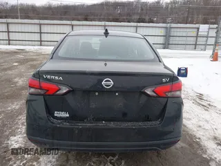 2021 Nissan Versa SV z VIN 3N1CN8EV4ML821650, wystawiony jako IAAI lot #41586242 z przebiegiem 106 508 mil mil oraz . Historia ofert i sprzedaży dostępna na DreamBid. Obrazek 16.