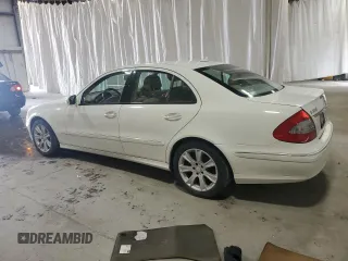 2009 Mercedes-Benz E-Class Luxury 3.5L with VIN WDBUF87X09B380992, listed as a Copart auction lot 50352925 with 0 mi miles and Salvage Title. Bid and sale history available at carsss.com. Image 2.