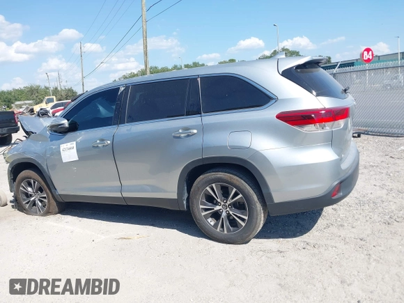 2019 Toyota Highlander LE with VIN 5TDZZRFH8KS362902, listed as a IAAI auction lot 42134460 with 40,102 mi miles and . Bid and sale history available at DreamBid. Image 15.