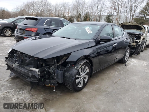 2019 Nissan Altima 2.5 S with VIN 1N4BL4BW4KC188330, listed as a Copart auction lot 45917035 with 47,209 mi miles and Salvage Title. Bid and sale history available at carsss.com. Image 1.