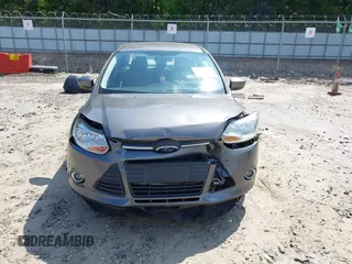 2012 Ford Focus SE with VIN 1FAHP3F22CL456552, listed as a IAAI auction lot 42341696 with 129,699 mi miles and . Bid and sale history available at DreamBid. Image 12.