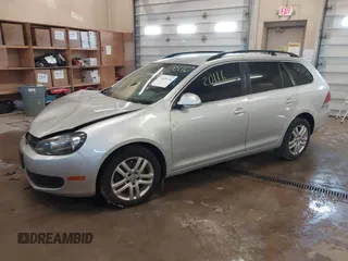 2014 Volkswagen Jetta SportWagen TDI with VIN 3VWPL7AJ8EM617461, listed as a IAAI auction lot 41820116 with 197,038 mi miles. Bid and sale history available at carsss.com. Image 2.