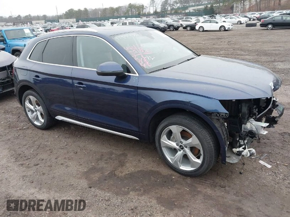 2021 Audi Q5 Premium Plus with VIN WA1BAAFY6M2059311, listed as a IAAI auction lot 41909864 with 44,059 mi miles. Bid and sale history available at carsss.com. Image 1.