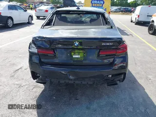 2021 BMW 5 Series 530i z VIN WBA53BH00MWX06009, wystawiony jako IAAI lot #41713802 z przebiegiem 67 140 mil mil oraz . Historia ofert i sprzedaży dostępna na DreamBid. Obrazek 18.