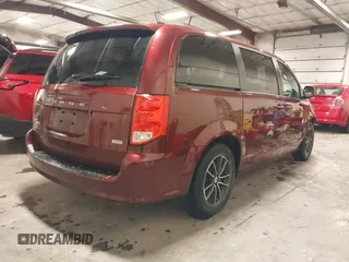 2018 Dodge Grand Caravan SE Plus with VIN 2C4RDGBG0JR200575, listed as a IAAI auction lot 41596033 with 137,523 mi miles and . Bid and sale history available at DreamBid. Image 4.