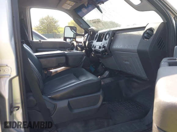 2016 Ford F-250 Lariat z VIN 1FT7W2BT1GEA43257, wystawiony jako IAAI lot #40519846 z przebiegiem 105 264 mil mil oraz . Historia ofert i sprzedaży dostępna na DreamBid. Obrazek 5.