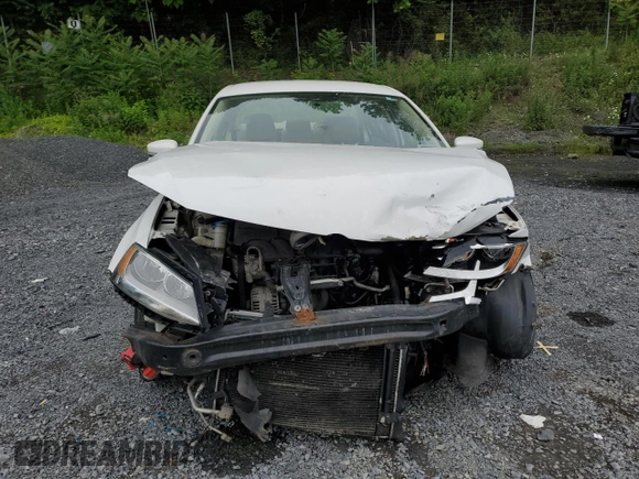 2011 Volkswagen Jetta SE with VIN 3VWDX7AJ3BM320522, listed as a Copart auction lot 60617095 with 164,863 mi miles and Salvage title. Bid and sale history available at DreamBid. Image 5.