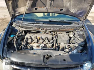 2006 Honda Civic Cpe LX with VIN 2HGFG12666H533716, listed as a IAAI auction lot 41786136 with 215,751 mi miles. Bid and sale history available at carsss.com. Image 10.