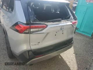 2024 Toyota RAV4 Hybrid SE with VIN 2T3T6RFV5RW080925, listed as a Copart auction lot 50439585 with 0 mi miles and Salvage Title. Bid and sale history available at carsss.com. Image 6.