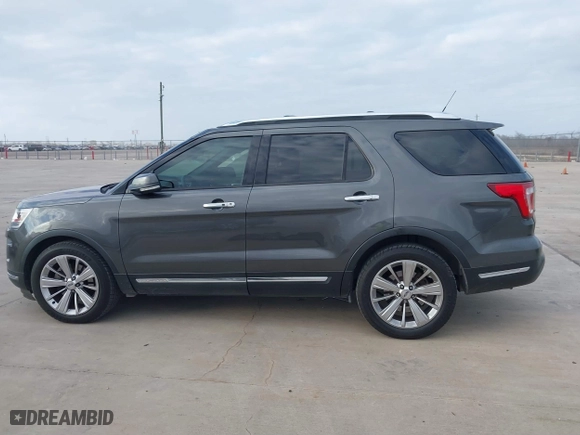 2018 Ford Explorer Limited with VIN 1FM5K7FH5JGC84624, listed as a IAAI auction lot 41509953 with 133,695 mi miles. Bid and sale history available at carsss.com. Image 14.