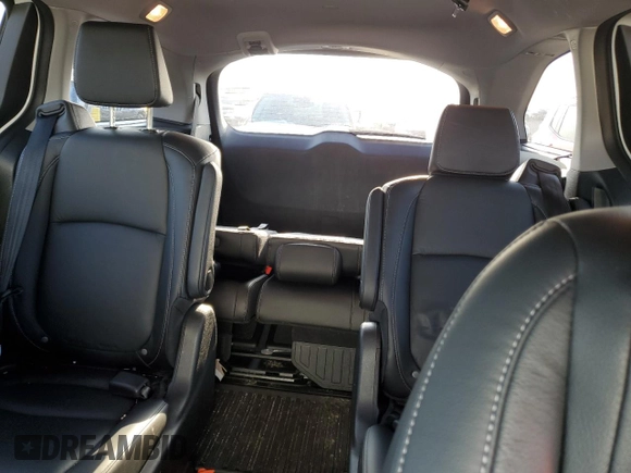 2024 Honda Odyssey Touring z VIN 5FNRL6H82RB039313, wystawiony jako Copart lot #52632005 z przebiegiem 18 447 mil mil oraz Szkoda całkowita • Salvage title. Historia ofert i sprzedaży dostępna na DreamBid. Obrazek 10.