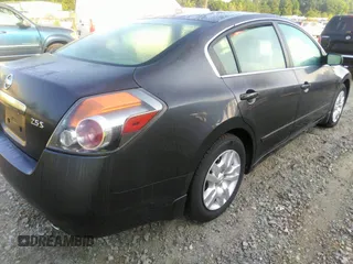 2009 Nissan Altima S z VIN 1N4AL21E99N400095, wystawiony jako IAAI lot #42376030 z przebiegiem 97 498 mil mil oraz . Historia ofert i sprzedaży dostępna na DreamBid. Obrazek 4.