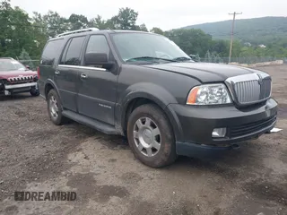 2005 Lincoln Navigator Luxury with VIN 5LMFU28555LJ23009, listed as a IAAI auction lot 42460454 with 183,426 mi miles and . Bid and sale history available at DreamBid. Image 1.