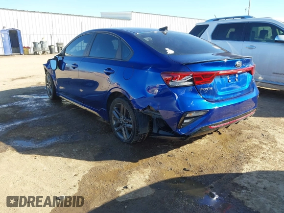 2020 Kia Forte GT-Line with VIN 3KPF34AD3LE207066, listed as a IAAI auction lot 41664118 with 92,997 mi miles. Bid and sale history available at carsss.com. Image 3.