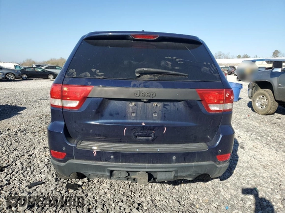 2013 Jeep Grand Cherokee Overland with VIN 1C4RJFCT8DC523252, listed as a Copart auction lot 48706965 with 173,325 mi miles and Salvage Title. Bid and sale history available at carsss.com. Image 6.