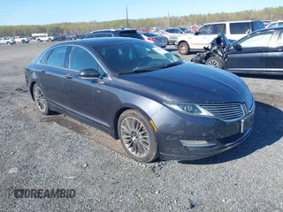 2014 Lincoln MKZ z VIN 3LN6L2J97ER835137, wystawiony jako IAAI lot #42062405 z przebiegiem 281 924 mil mil oraz . Historia ofert i sprzedaży dostępna na DreamBid. Obrazek 1.