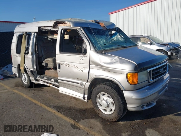 2003 Ford Econoline Cargo Recreational with VIN 1FDPE24L33HB78972, listed as a IAAI auction lot 41822523 with 176,299 mi miles and . Bid and sale history available at DreamBid. Image 1.