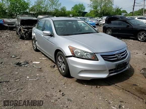 2012 Honda Accord LX Premium z VIN 1HGCP2F40CA020683, wystawiony jako Copart lot #56142985 z przebiegiem 179 936 mil mil oraz Szkoda całkowita • Salvage title. Historia ofert i sprzedaży dostępna na DreamBid. Obrazek 13.