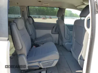 2009 Dodge Grand Caravan SE with VIN 1D8HN44E29B509835, listed as a Copart auction lot 56311925 with 105,108 mi miles and Salvage title. Bid and sale history available at DreamBid. Image 11.