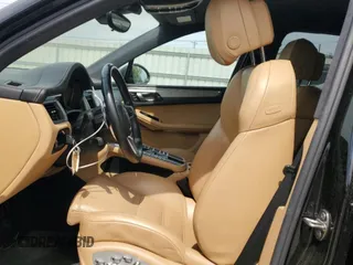 2017 Porsche Macan Turbo с VIN WP1AF2A57HLB60670, выставлен на аукционе Copart как лот 49687025 с пробегом 82 265 миль миль и Списание • Salvage title. История ставок и продаж доступна на DreamBid. Изображение 7.