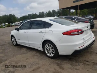 2019 Ford Fusion Hybrid SE with VIN 3FA6P0LU9KR192886, listed as a Copart auction lot 47293563 with 52,400 mi miles. Bid and sale history available at carsss.com. Image 2.