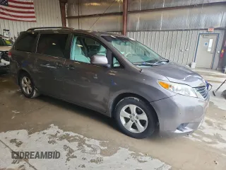 2013 Toyota Sienna LE AAS with VIN 5TDKK3DC0DS301864, listed as a Copart auction lot 62287335 with 195,075 mi miles and Clean title. Bid and sale history available at DreamBid. Image 4.