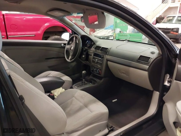 2007 Chevrolet Cobalt LT with VIN 1G1AL15F177358362, listed as a IAAI auction lot 41709850 with 168,175 mi miles. Bid and sale history available at carsss.com. Image 5.
