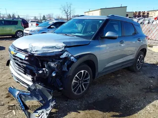 2024 Chevrolet TrailBlazer LT with VIN KL79MRSL4RB043603, listed as a IAAI auction lot 41812948 with 9,509 mi miles and . Bid and sale history available at DreamBid. Image 17.