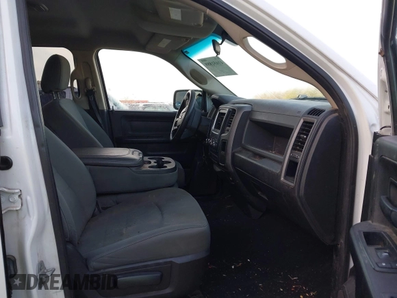 2013 Ram 1500 Tradesman with VIN 1C6RR6FG6DS684400, listed as a IAAI auction lot 41651889 with 273,595 mi miles and . Bid and sale history available at DreamBid. Image 5.