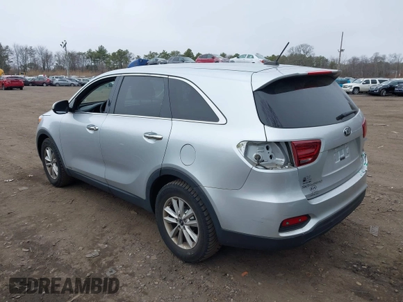 2019 Kia Sorento LX with VIN 5XYPGDA35KG434373, listed as a IAAI auction lot 41846172 with 69,473 mi miles. Bid and sale history available at carsss.com. Image 3.