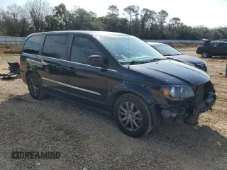 2016 Chrysler Town & Country S with VIN 2C4RC1HG4GR121622, listed as a Copart auction lot 45328535 with 158,144 mi miles and Salvage Title. Bid and sale history available at carsss.com. Image 4.