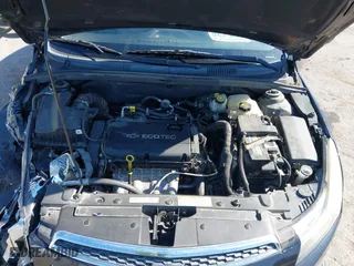 2014 Chevrolet Cruze LS with VIN 1G1PA5SH1E7181211, listed as a IAAI auction lot 41850676 with 128,893 mi miles. Bid and sale history available at carsss.com. Image 10.