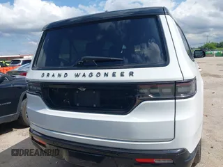 2024 Jeep Grand Wagoneer Series II с VIN 1C4SJSFP4RS127115, выставлен на аукционе IAAI как лот 42097396 с пробегом 45 680 миль миль и . История ставок и продаж доступна на DreamBid. Изображение 16.