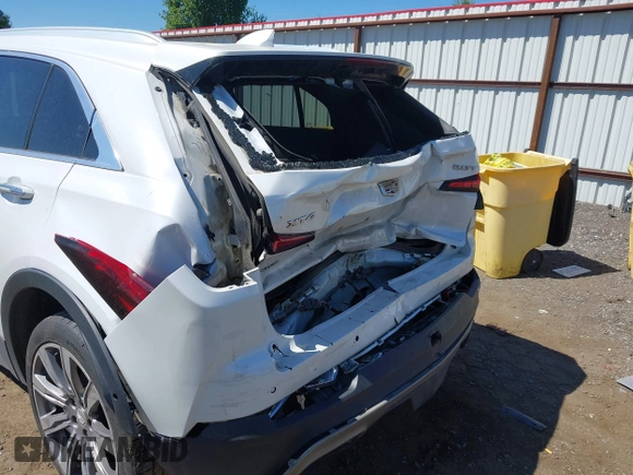 2019 Cadillac XT4 AWD Premium Luxury with VIN 1GYFZDR41KF154742, listed as a IAAI auction lot 42471905 with 137,035 mi miles and . Bid and sale history available at DreamBid. Image 6.