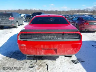 2010 Dodge Challenger SE with VIN 2B3CJ4DV0AH171269, listed as a IAAI auction lot 41639235 with 190,289 mi miles. Bid and sale history available at carsss.com. Image 16.