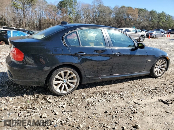 2011 BMW 3 Series 328i with VIN WBAPH7G5XBNM57905, listed as a Copart auction lot 45203825 with 192,518 mi miles and Salvage title. Bid and sale history available at DreamBid. Image 3.