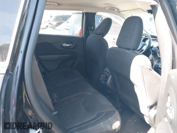 2017 Jeep Cherokee Latitude с VIN 1C4PJLCS6HW548071, выставлен на аукционе IAAI как лот 41679113 с пробегом 79 491 миль миль и . История ставок и продаж доступна на DreamBid. Изображение 8.