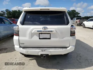 2016 Toyota 4Runner SR5 with VIN JTEZU5JR6G5142934, listed as a Copart auction lot 62156775 with 208,875 mi miles and Clean title. Bid and sale history available at DreamBid. Image 6.