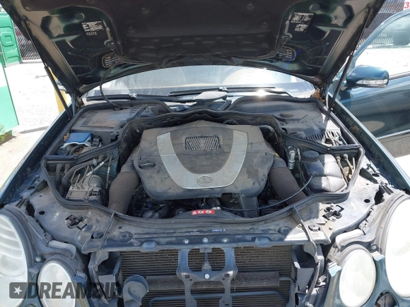 2007 Mercedes-Benz E 350 with VIN WDBUF56X27B010334, listed as a IAAI auction lot 42233993 with 100,780 mi miles and . Bid and sale history available at carsss.com. Image 10.