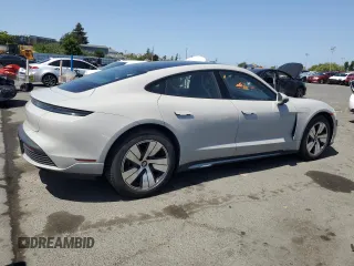 2023 Porsche Taycan z VIN WP0AA2Y16PSA13332, wystawiony jako Copart lot #55297385 z przebiegiem 18 822 mil mil oraz Szkoda całkowita • Salvage title. Historia ofert i sprzedaży dostępna na DreamBid. Obrazek 3.
