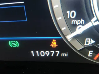 2019 Volkswagen Atlas SEL with VIN 1V2ER2CA2KC512578, listed as a IAAI auction lot 41265733 with 110,977 mi miles and . Bid and sale history available at DreamBid. Image 15.