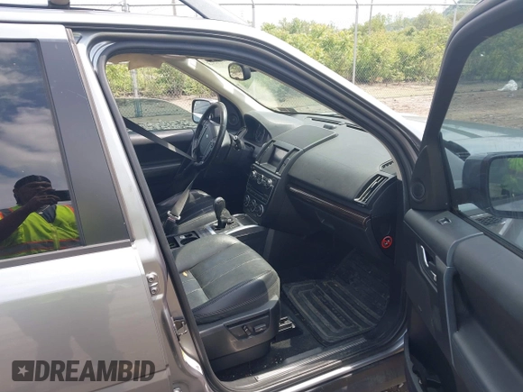 2013 Land Rover LR2 с VIN SALFR2BG1DH371125, выставлен на аукционе IAAI как лот 42376313 с пробегом 134 998 миль миль и . История ставок и продаж доступна на DreamBid. Изображение 5.