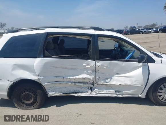 2006 Toyota Sienna CE with VIN 5TDZA23CX6S405973, listed as a IAAI auction lot 42088039 with 260,115 mi miles and . Bid and sale history available at DreamBid. Image 6.