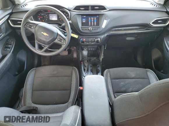2021 Chevrolet TrailBlazer LS with VIN KL79MMS29MB172875, listed as a Copart auction lot 64102164 with 68,303 mi miles and Salvage Title. Bid and sale history available at DreamBid. Image 8.