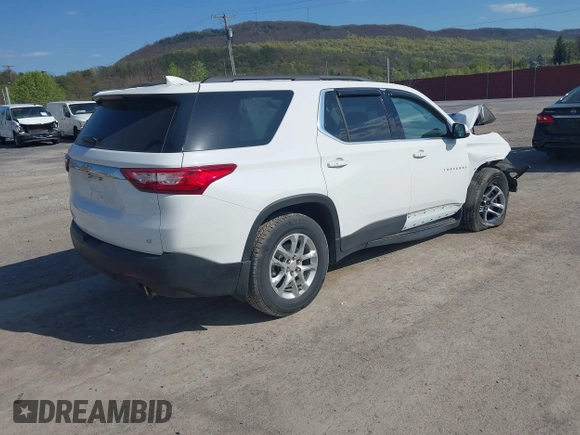 2019 Chevrolet Traverse LT Leather with VIN 1GNEVHKW8KJ197737, listed as a IAAI auction lot 42094562 with 66,831 mi miles. Bid and sale history available at carsss.com. Image 4.