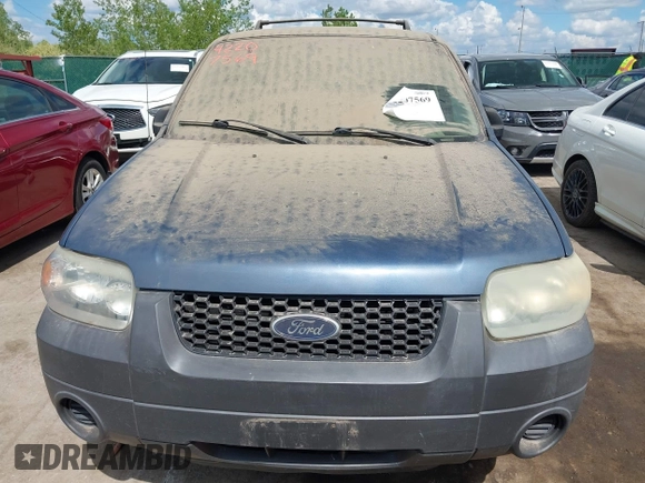 2005 Ford Escape XLS Value с VIN 1FMYU02Z95KB06733, выставлен на аукционе IAAI как лот 42207569 с пробегом 135 083 миль миль и . История ставок и продаж доступна на DreamBid. Изображение 6.