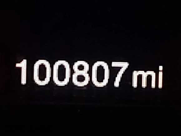 2016 Jeep Renegade Latitude with VIN ZACCJBBT7GPD01219, listed as a IAAI auction lot 41806111 with 100,807 mi miles. Bid and sale history available at carsss.com. Image 7.